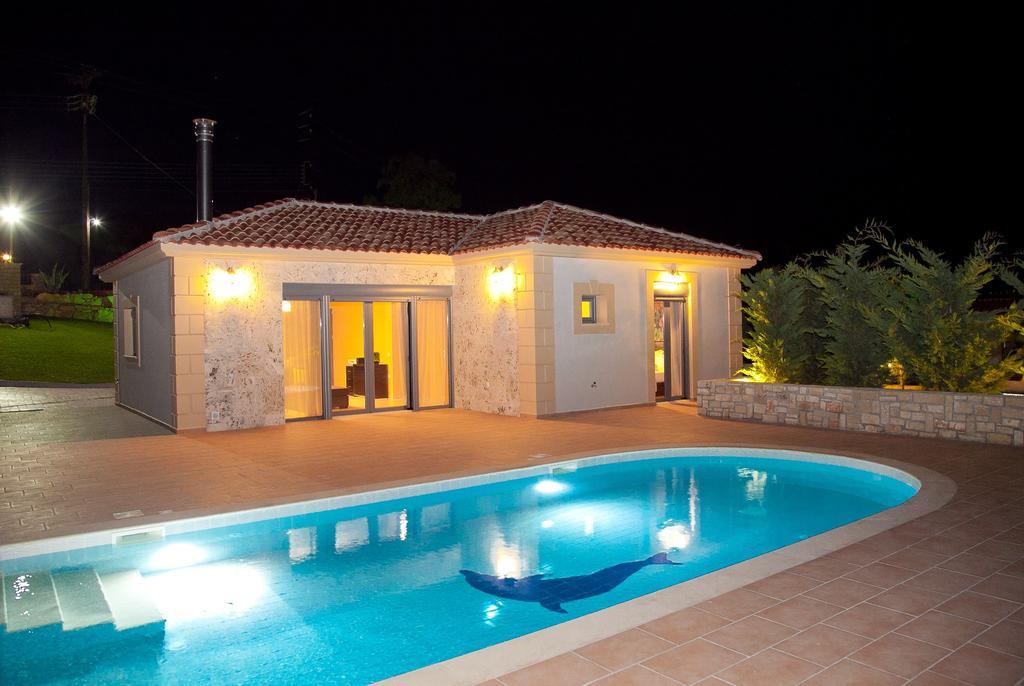 Ameadros Resort Mantzavinata Exterior photo